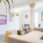 “the Palms” New, Ac, Terrace, Calm Near Old Town San Sebastián