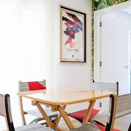 Apartman “the Palms” New, Ac, Terrace, Calm Near Old Town San Sebastián